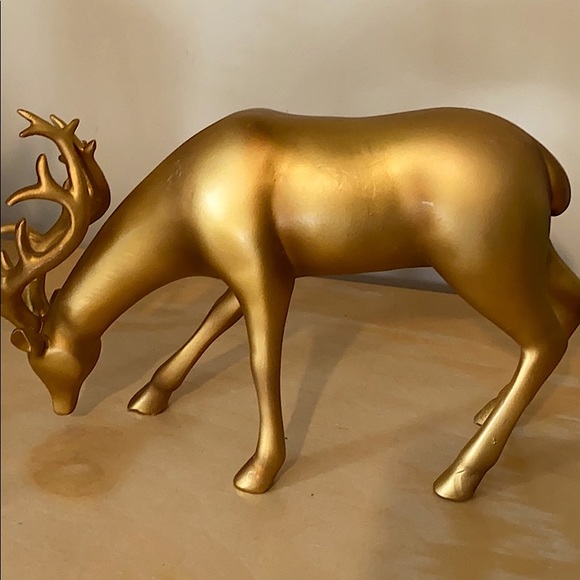 Golden finish, antique deer sculptures, set of 2 - Picture 5 of 7